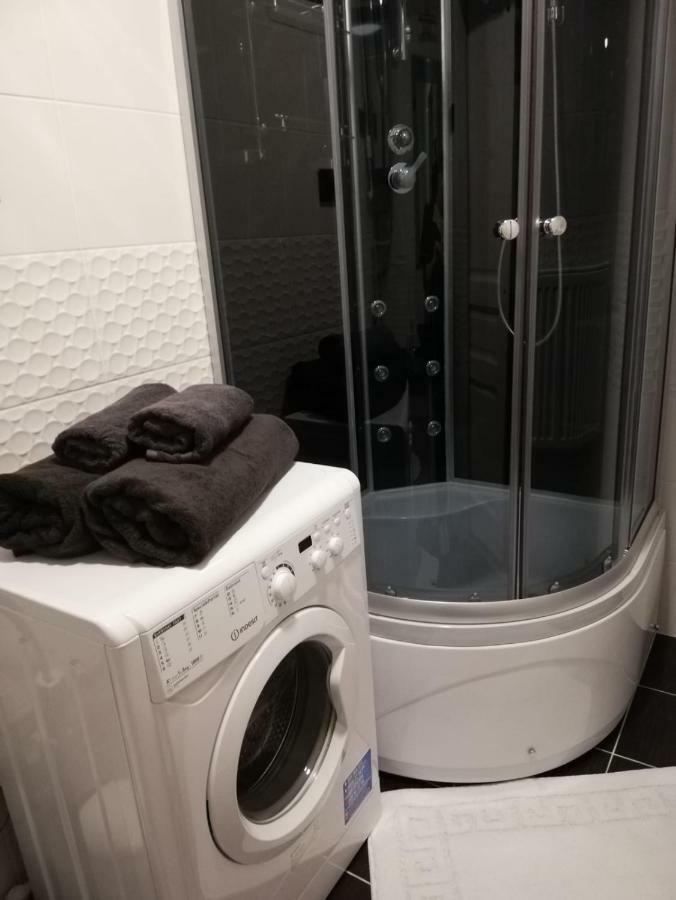 Elen White Apartment Резекне Екстер'єр фото